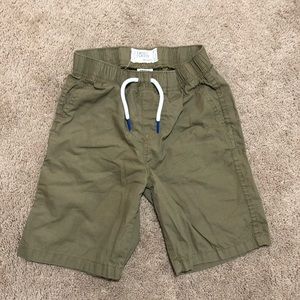 5/$15 Free Planet medium Boys Khaki Shorts